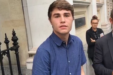 Hy hữu án tù 50 phút ngắn nhất lịch sử Anh