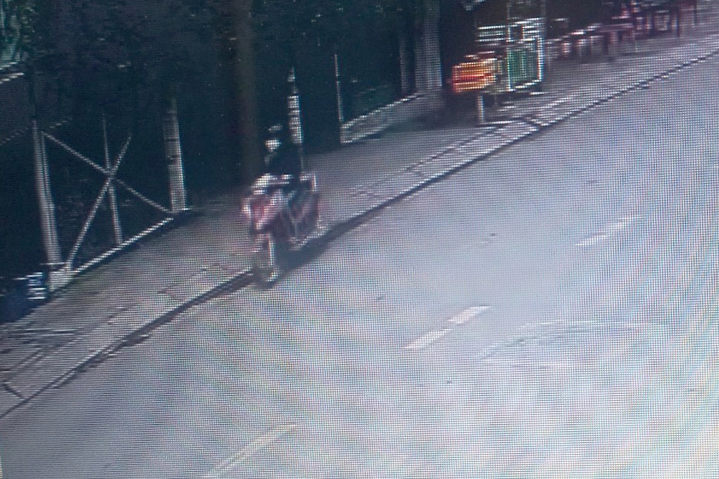 Tìm thấy nữ sinh mất liên lạc hơn 3 ngày ở TPHCM - 1 Tìm thấy nữ sinh mất liên lạc hơn 3 ngày ở TPHCM - 1