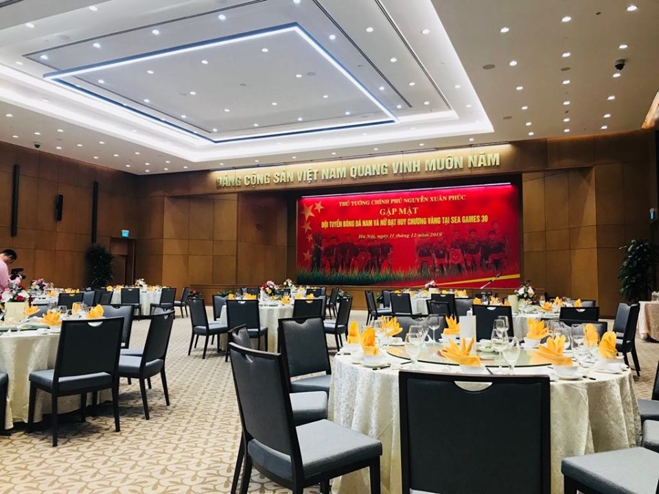 Mâm cơm ngày tết Thủ tướng dành để đón tiếp những nhà vô địch SEA Games 30 - 3 Mâm cơm ngày tết Thủ tướng dành để đón tiếp những nhà vô địch SEA Games 30 - 3