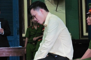 Người chồng giết bạn tri kỷ vì vợ nghẹn ngào nhận án chung thân