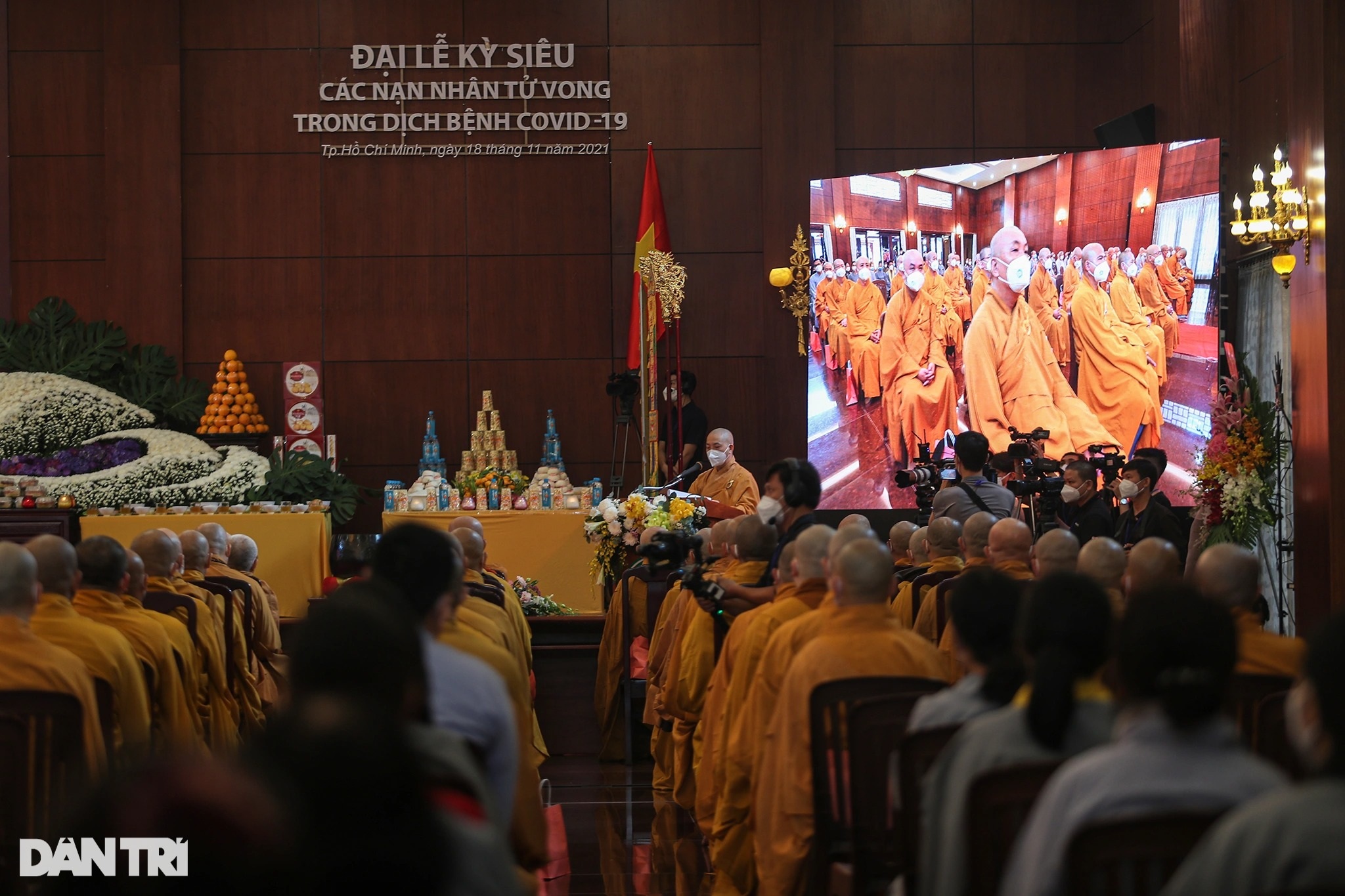 Đại lễ Kỳ siêu tưởng niệm và tri ân các nạn nhân tử vong do Covid-19 - 13 Đại lễ Kỳ siêu tưởng niệm và tri ân các nạn nhân tử vong do Covid-19 - 13