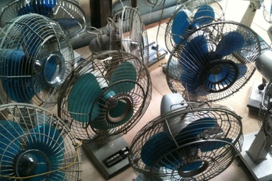 Sự thật về quạt Nhật "chạy 10 năm mới hỏng", "cháy hàng" mùa nắng nóng