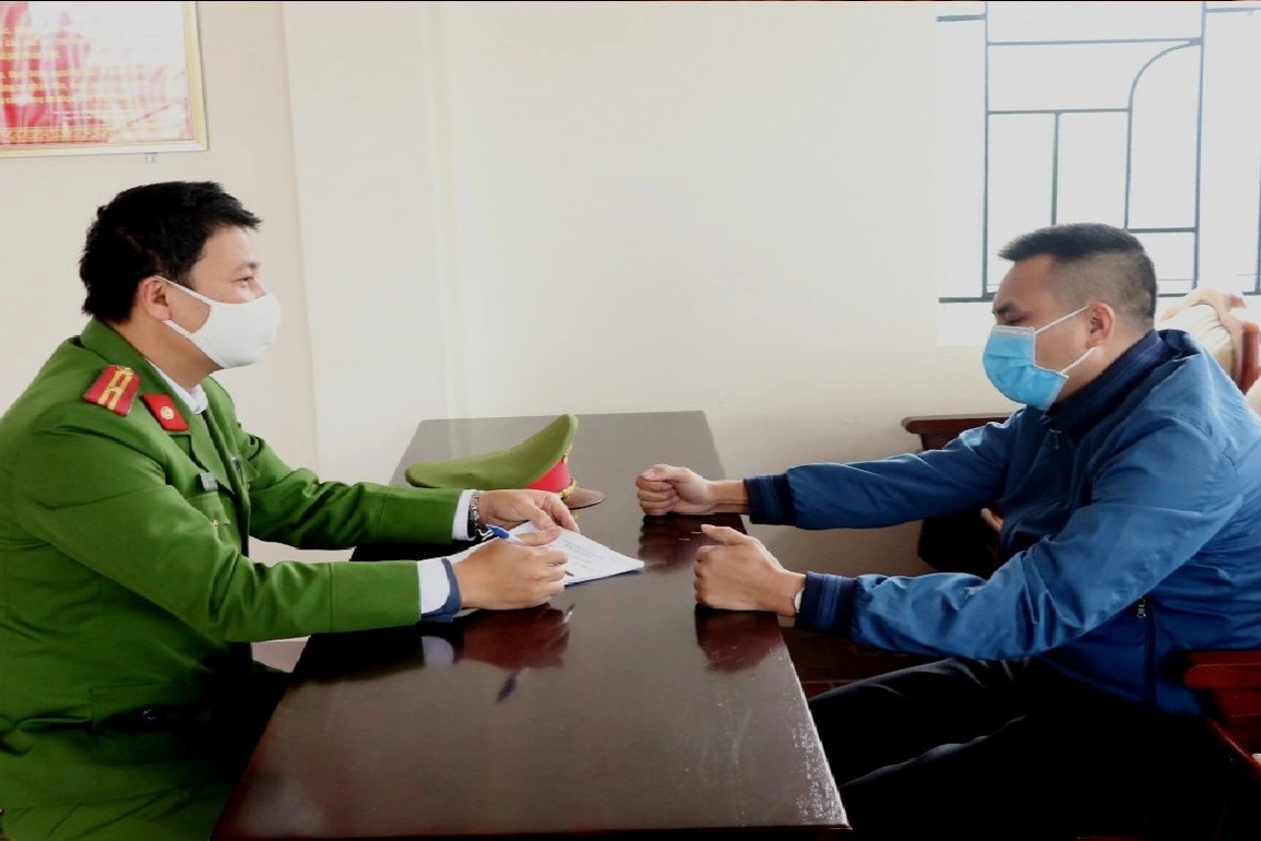 Người phụ nữ bị trai trẻ lừa hơn 4 tỷ đồng - 1 Người phụ nữ bị trai trẻ lừa hơn 4 tỷ đồng - 1