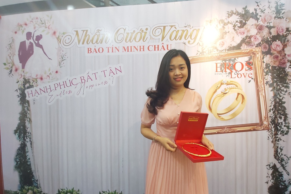 Mua trang sức cưới Bảo Tín Minh Châu trúng thưởng gấp 4 lần giá trị - 1