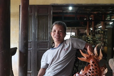 Nghệ nhân Huỳnh Sướng chia sẻ về nghề mộc