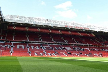 Cầu thủ MU sợ xanh mặt vì sự cố ở Old Trafford