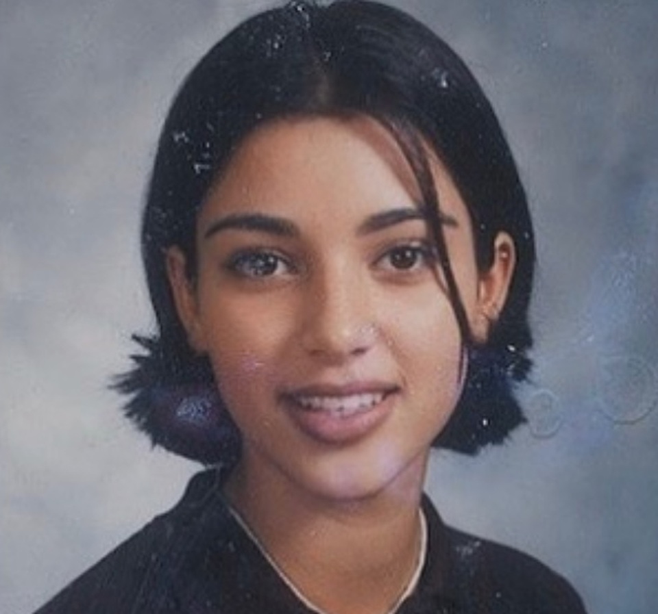 Kim Kardashian chia sẻ ảnh ngày bé với fans - 6 Kim Kardashian chia sẻ ảnh ngày bé với fans - 6