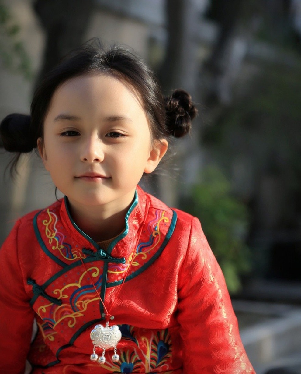 Tiểu mỹ nhân màn ảnh Hoa ngữ nổi tiếng từ 2 tuổi giờ ra sao? - 2 Tiểu mỹ nhân màn ảnh Hoa ngữ nổi tiếng từ 2 tuổi giờ ra sao? - 2