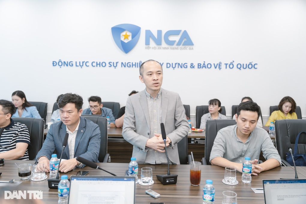 ការវាយប្រហារតាមអ៊ីនធឺណិតកាន់តែមានភាពស្មុគ្រស្មាញ៖ ហានិភ័យនៃការគិតអកម្ម - ១ Tấn công mạng ngày càng tinh vi: Nguy cơ từ tư duy bị động - 1