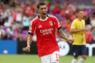 FIFA Club World Cup 2025: Benfica và Chelsea sáng cửa đi tiếp