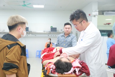 50% số ca cấp cứu ngày Tết tại Bệnh viện Việt Đức là tai nạn giao thông