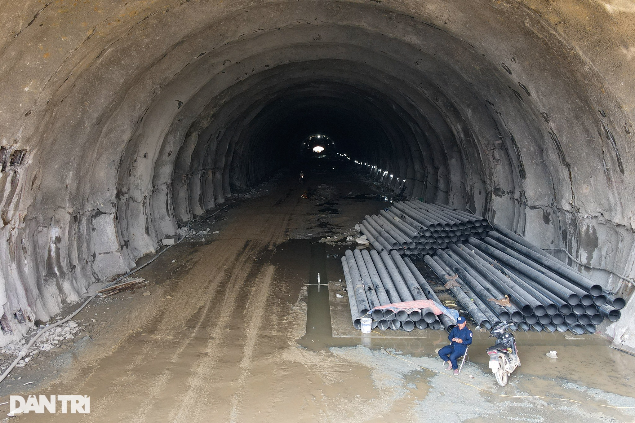 Thông hầm và hợp long cầu vượt sông dài nhất cao tốc Mai Sơn - QL45 - 7 Thông hầm và hợp long cầu vượt sông dài nhất cao tốc Mai Sơn - QL45 - 7
