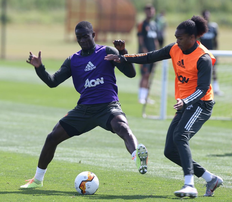 Man Utd luyện công chuẩn bị trở lại Europa League - 14 Man Utd luyện công chuẩn bị trở lại Europa League - 14