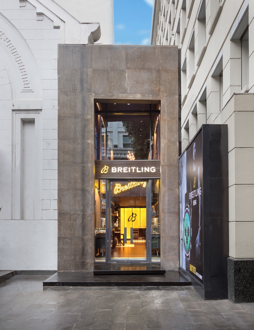 Thương hiệu Breitling khai trương flagship boutique tại Hà Nội - 1 Thương hiệu Breitling khai trương flagship boutique tại Hà Nội - 1