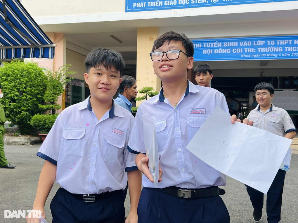Đề văn thi vào lớp 10 của TPHCM: Thí sinh than khó câu nghị luận xã hội - 3