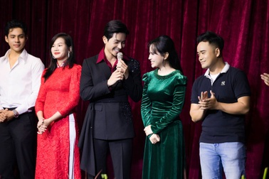 Á quân Tuyệt đỉnh song ca nói về tin đồn hẹn hò con nuôi cố ca sĩ Phi Nhung