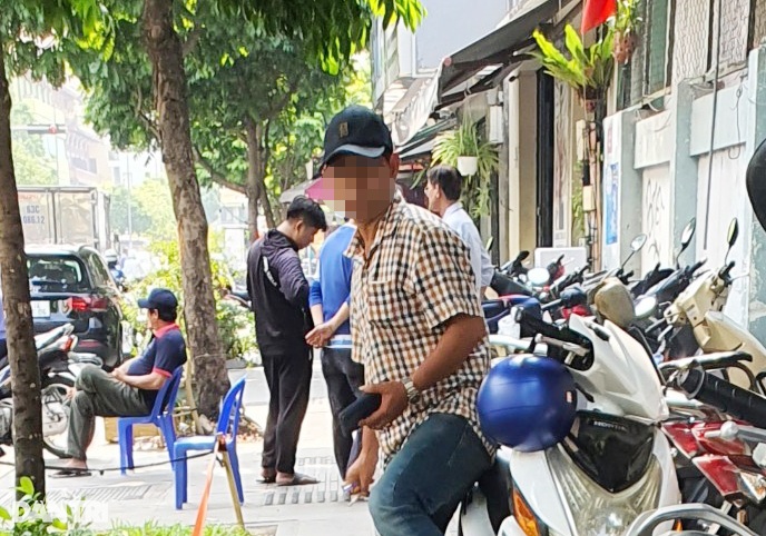 Cò vẽ cách đối phó phạt nguội ngay trung tâm TPHCM - 1 Cò vẽ cách đối phó phạt nguội ngay trung tâm TPHCM - 1