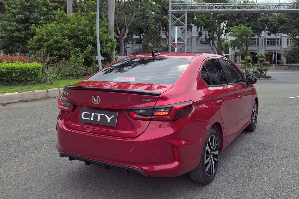 Honda City 2021 chốt lịch ra mắt, phân khúc sedan cỡ B có nhiều biến động - 2 Honda City 2021 chốt lịch ra mắt, phân khúc sedan cỡ B có nhiều biến động - 2