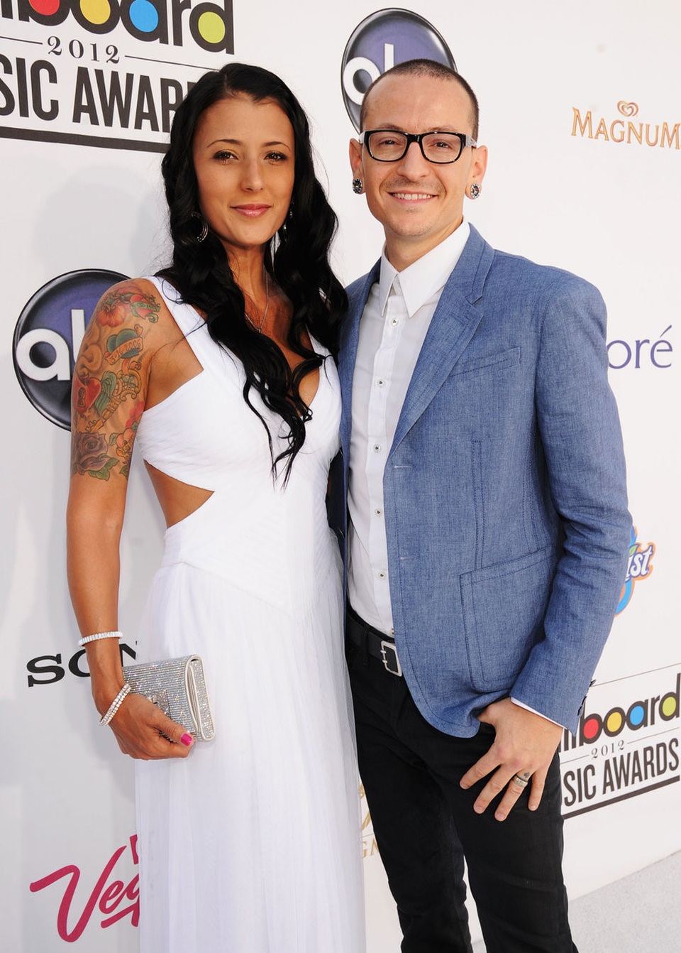 4 năm sau ngày chồng tự vẫn, vợ của thủ lĩnh nhóm Linkin Park sống thế nào? - 9 4 năm sau ngày chồng tự vẫn, vợ của thủ lĩnh nhóm Linkin Park sống thế nào? - 9