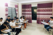 Giáo viên mắc Covid-19, trung tâm Anh ngữ thông báo tạm ngưng hoạt động