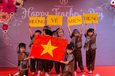 Ấm lòng học sinh mầm non tri ân ngày Nhà giáo Việt Nam 20/11