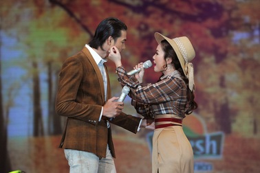 Ngọc Anh - Ngọc Ngoan tình tứ với “Mùa thu cho em”