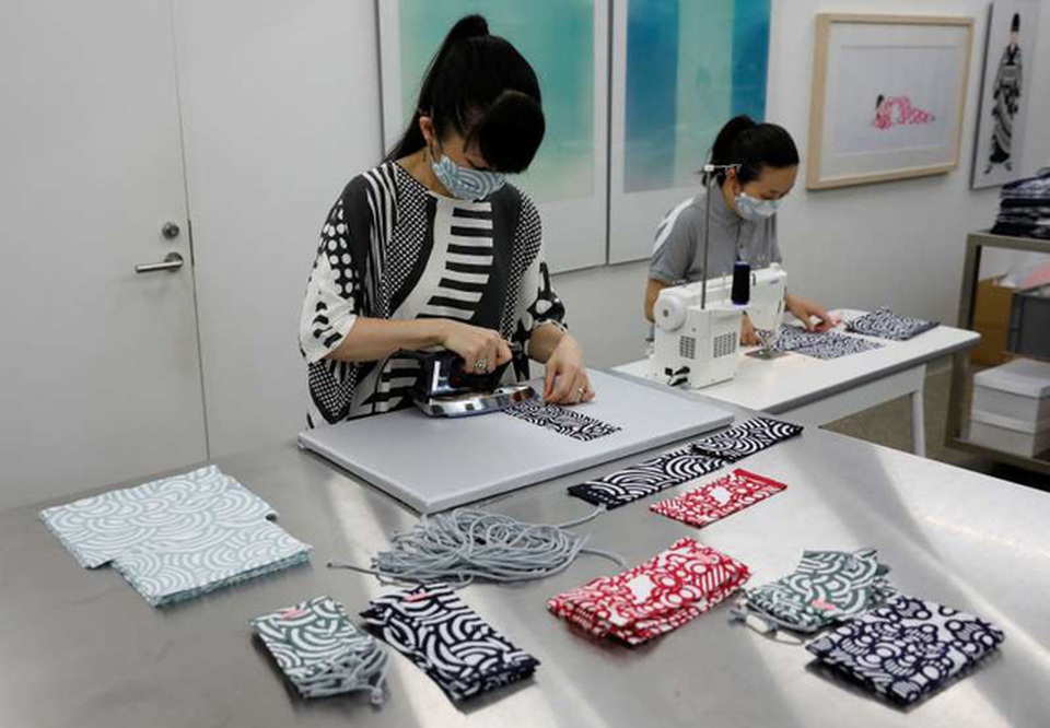 Nữ nghệ nhân kimono Nhật Bản tìm cách bám trụ với nghề giữa bão Covid-19 - 4 Nữ nghệ nhân kimono Nhật Bản tìm cách bám trụ với nghề giữa bão Covid-19 - 4