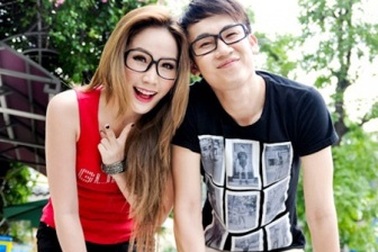 Valentine Thế kỷ 2012: Đêm tình nhân của …sao