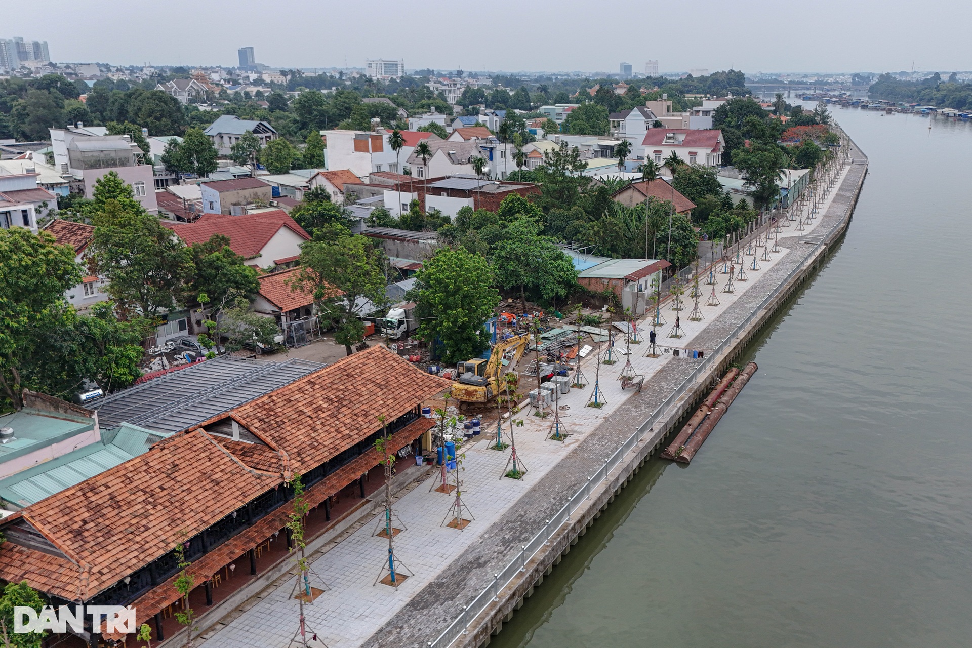 Hiện trạng các dự án kè ven sông Đồng Nai qua trung tâm TP Biên Hoà - 3 Hiện trạng các dự án kè ven sông Đồng Nai qua trung tâm TP Biên Hoà - 3