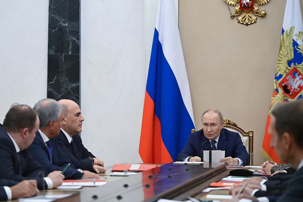 Tổng thống Vladimir Putin: Nga đủ khả năng đối phó với mọi mối đe dọa - 1 Tổng thống Vladimir Putin: Nga đủ khả năng đối phó với mọi mối đe dọa - 1