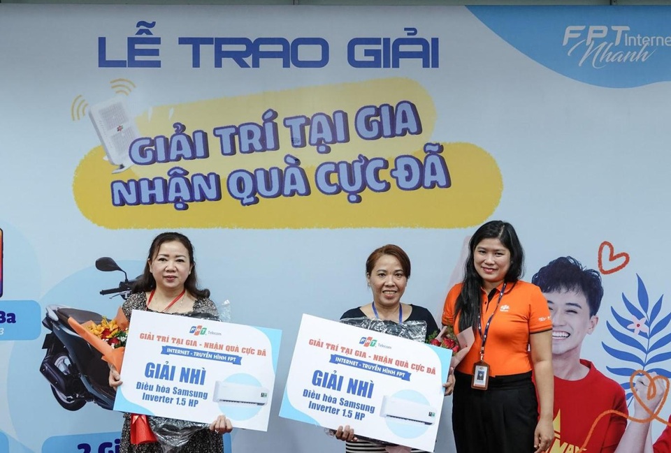 Trúng thưởng xe tay ga khi sử dụng dịch vụ FPT Telecom - 2 Trúng thưởng xe tay ga khi sử dụng dịch vụ FPT Telecom - 2