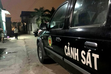 Thanh niên tử vong trong phòng trọ, thi thể bị quấn dây điện