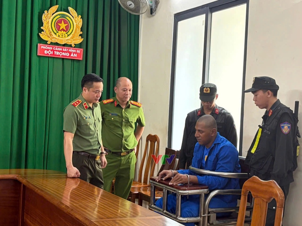Hành trình bắn chết người ở TPHCM rồi tẩu thoát của 2 nghi phạm nước ngoài - 2