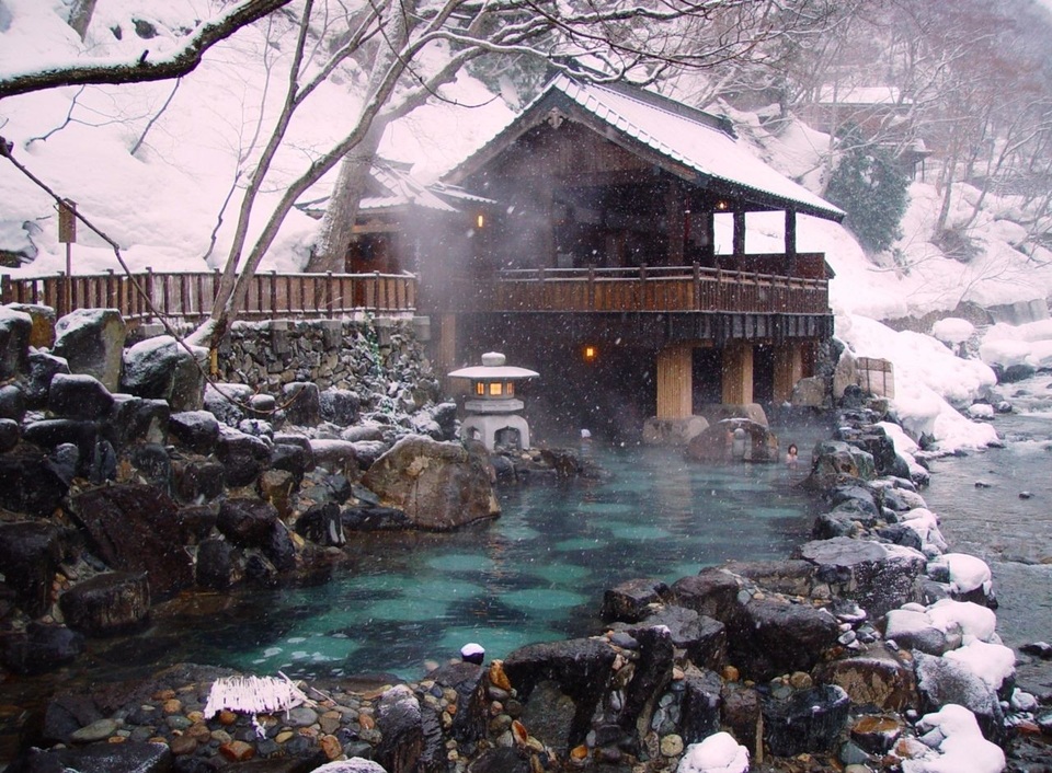 Cách người Nhật tránh bị sốc nhiệt khi tắm onsen vào mùa đông - 1 Cách người Nhật tránh bị sốc nhiệt khi tắm onsen vào mùa đông - 1