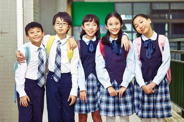 Trang phục đến trường của nam sinh một số nước trên thế giới