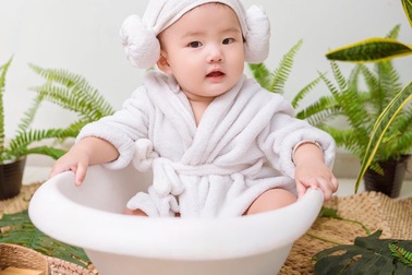 Con hãy là một em bé hạnh phúc!