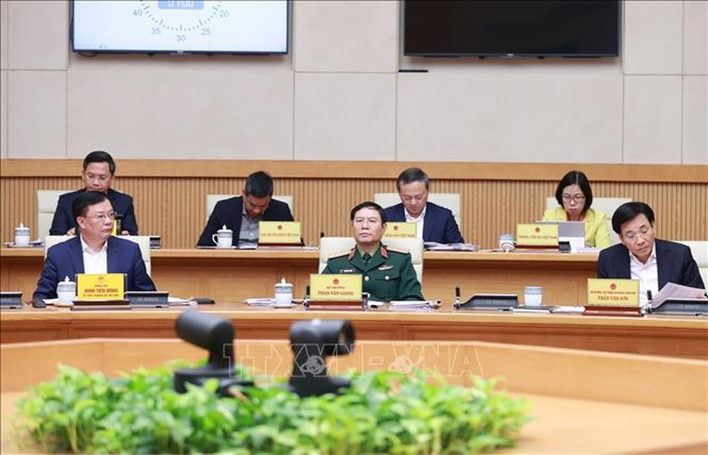 Thủ tướng: Tăng cường kỷ luật, kỷ cương trong công tác xây dựng pháp luật - 2 Thủ tướng: Tăng cường kỷ luật, kỷ cương trong công tác xây dựng pháp luật - 2