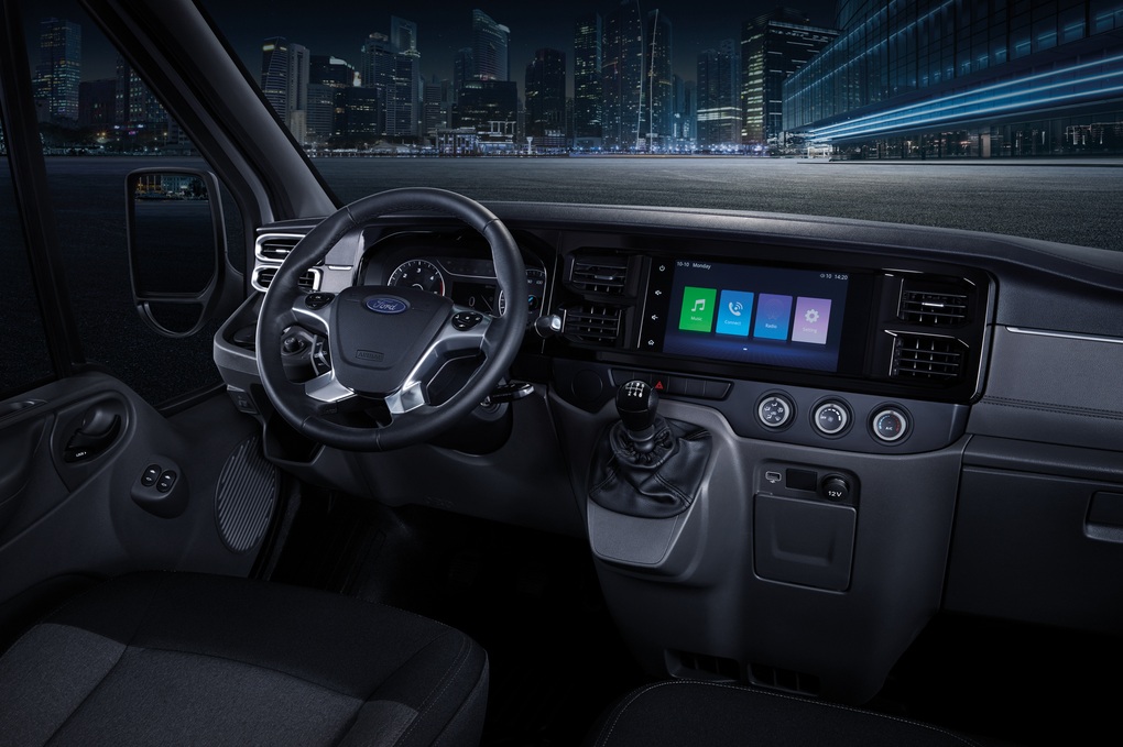 Có nguy cơ mất lái, Ford Transit bị triệu hồi tại Việt Nam - 2 Có nguy cơ mất lái, Ford Transit bị triệu hồi tại Việt Nam - 2