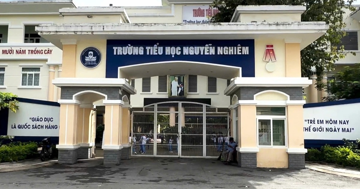 Khó sắp xếp học sinh vào các trường trung tâm sau sáp nhập tỉnh