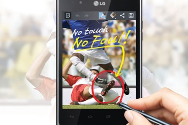 LG Optimus Vu màn hình 5 inch giá 13 triệu đồng