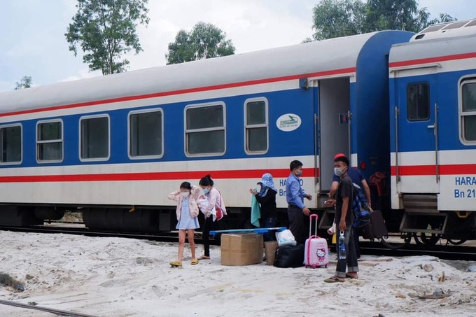 &quot;Chia lửa cùng TP. Hồ Chí Minh&quot; nhiều tỉnh thành sẵn sàng đón công dân muốn về quê - Ảnh 1.