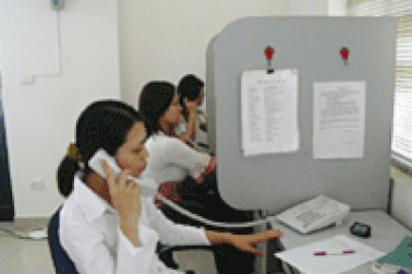 Ngày càng nhiều trẻ em gọi điện kêu cứu