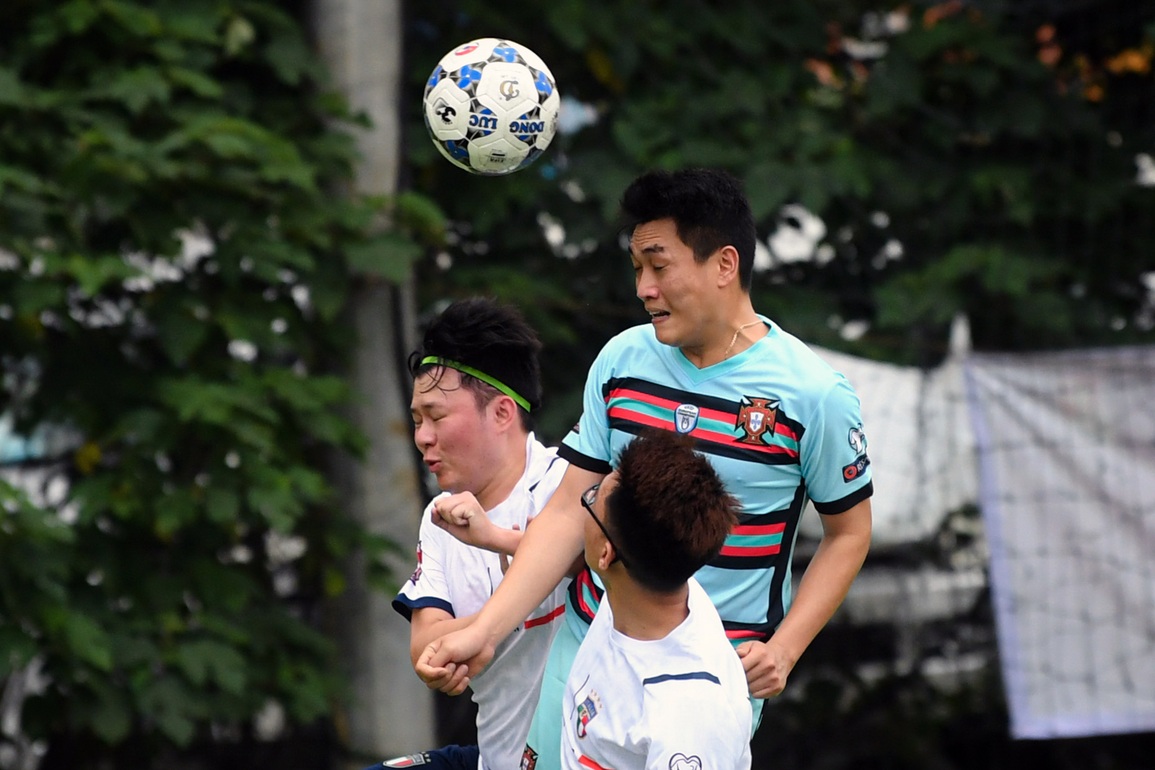 Nói là làm, FC Báo Dân trí giật cúp vô địch đầy kịch tính - 5