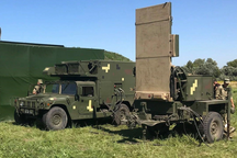 Mỹ gửi "mắt thần" giúp Ukraine chế áp hỏa lực pháo binh Nga