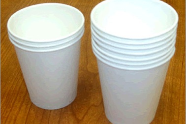 Hà Nội: Phát hiện cốc, đĩa giấy nhiễm kim loại nặng 