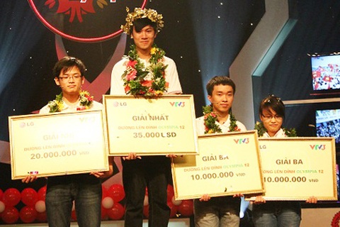 Thái Hoàng trở thành tân Vô địch "Đường lên đỉnh Olympia 2012"