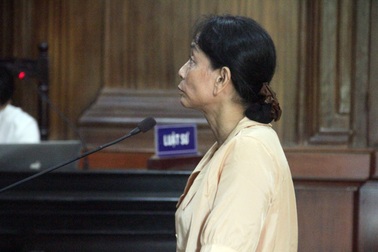 Nữ thương lái môi giới hối lộ hàng tỷ đồng cho hải quan