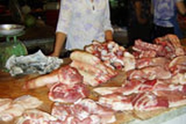 Thận trọng khi mua và sử dụng thịt gia súc 