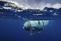 Người mắc kẹt trong tàu lặn Titan có thể đang đói khát, lạnh cóng