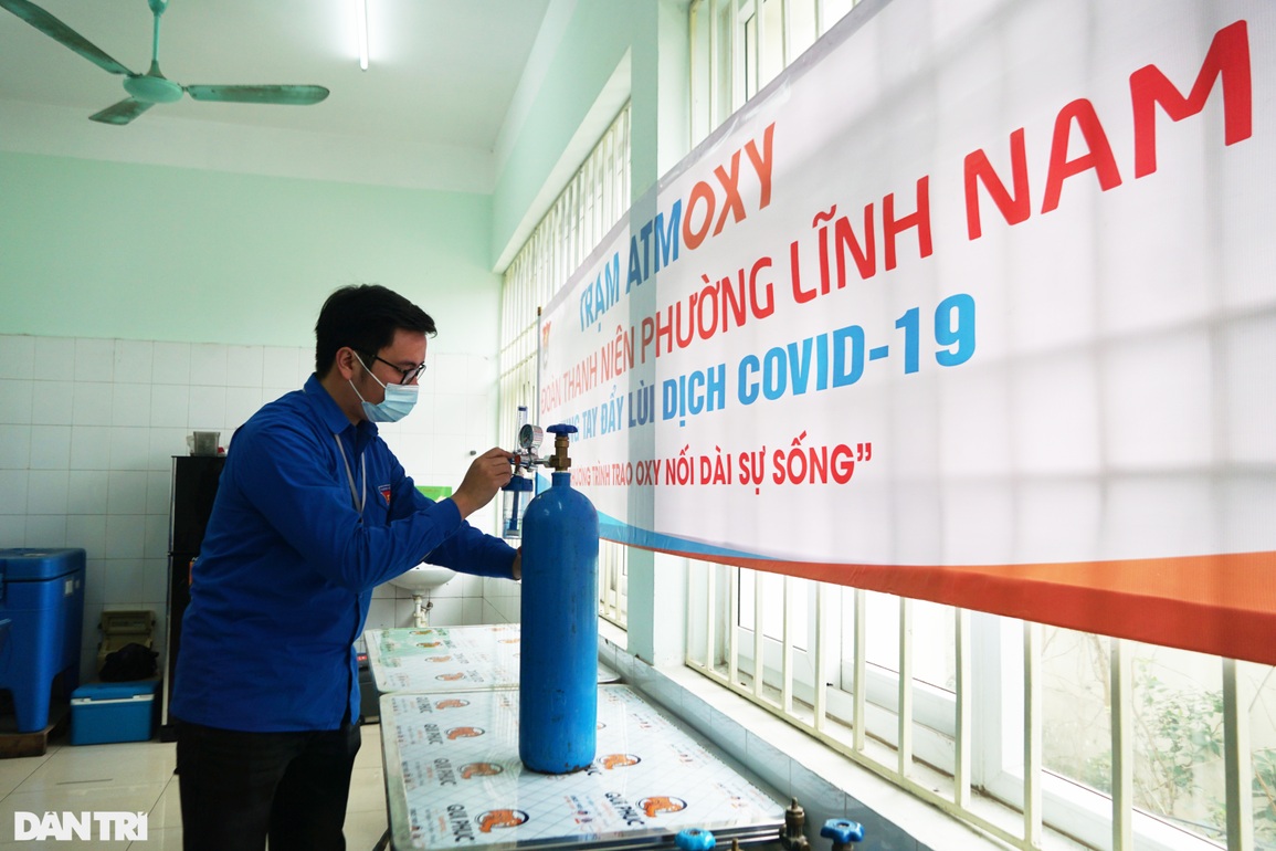 Biệt đội ATM Oxy miễn phí hỗ trợ F0 bất kể ngày đêm ở Hà Nội - 2 Biệt đội ATM Oxy miễn phí hỗ trợ F0 bất kể ngày đêm ở Hà Nội - 2